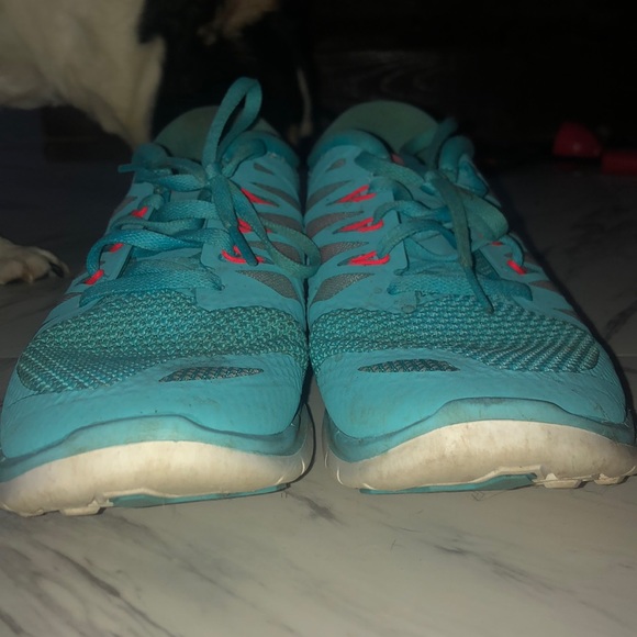 NIKE FREE RUN - Picture 3 of 4